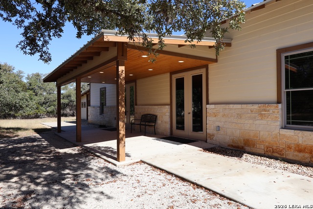 Image 5 of 13 For 2647 River Bluff