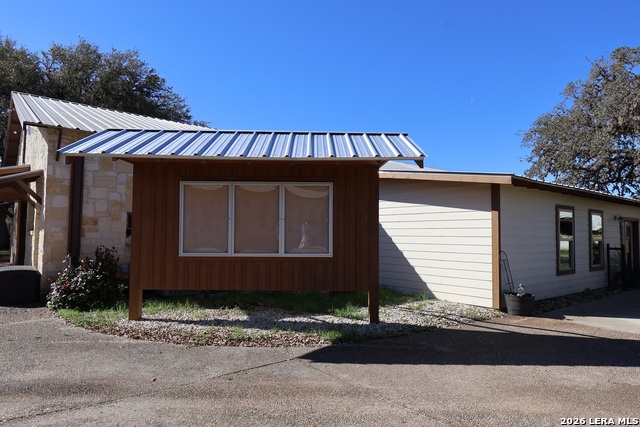 Image 8 of 13 For 2647 River Bluff