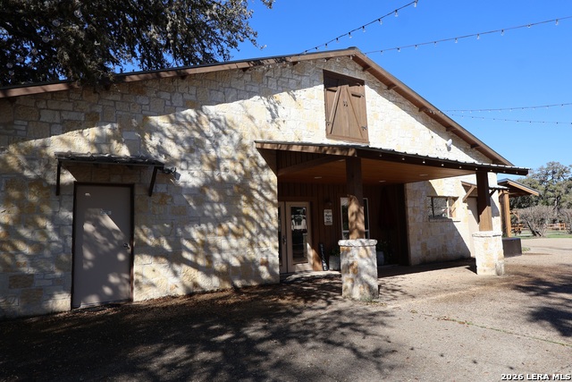 Image 9 of 13 For 2647 River Bluff