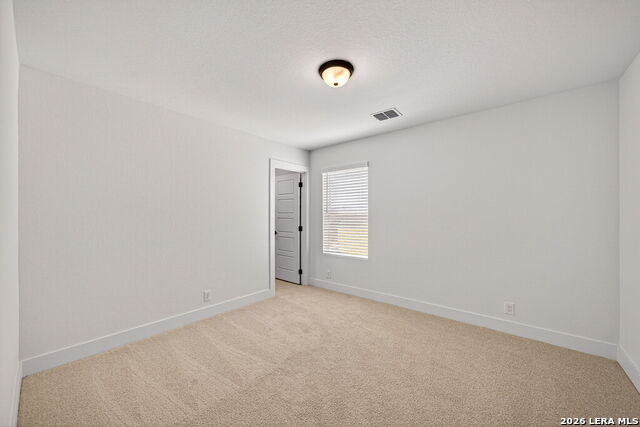 Image 23 of 33 For 20675 Huebner Rd  527