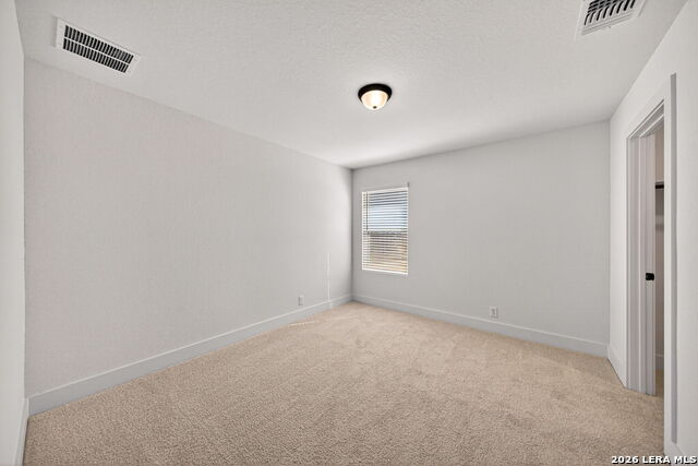 Image 24 of 33 For 20675 Huebner Rd  527