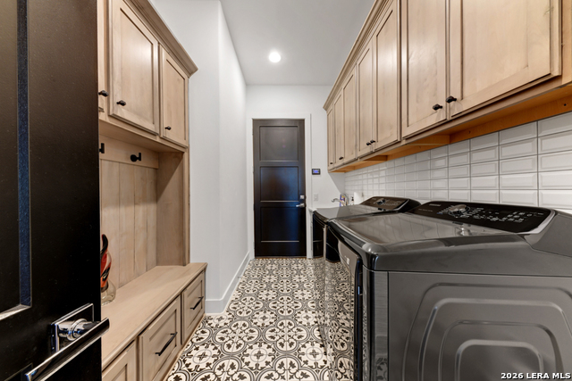 Image 35 of 43 For 6715 Bella Colina