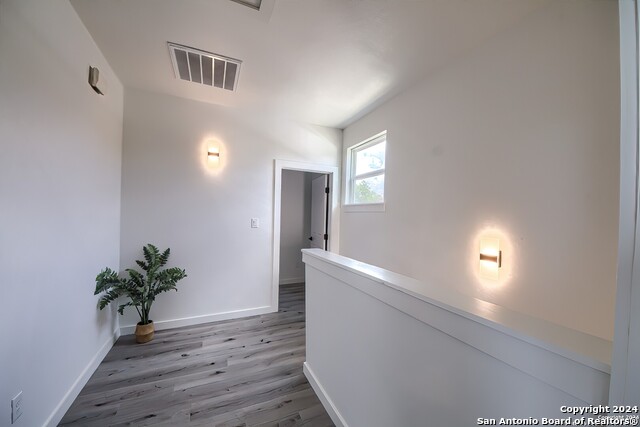 Image 13 of 19 For 2066 Dry Creek