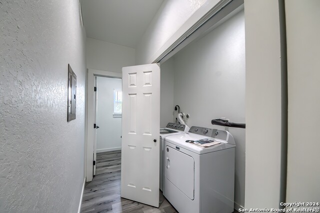 Image 14 of 19 For 2066 Dry Creek