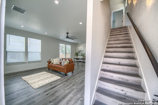 Image 16 of 19 For 2066 Dry Creek