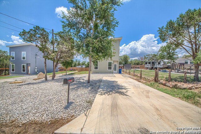 Image 19 of 19 For 2066 Dry Creek