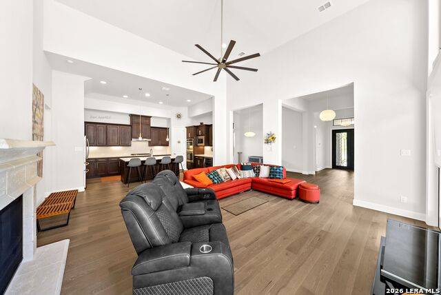 Image 9 of 44 For 515 Talmadge Ln