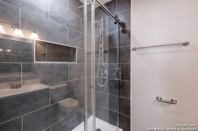 Image 13 of 15 For 100 Lorenz Rd  804