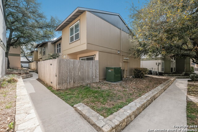 Image 15 of 15 For 100 Lorenz Rd  804