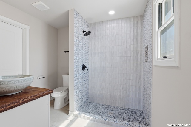 Image 13 of 48 For 608 Labor  