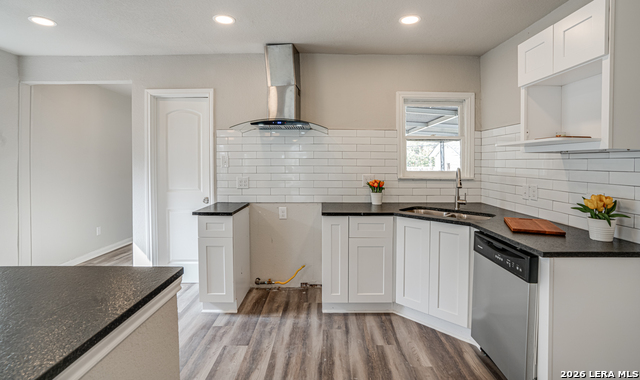 Image 16 of 38 For 2411 Huisache Av. W