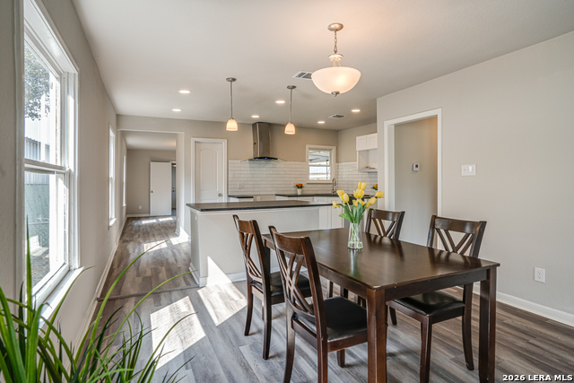 Image 9 of 38 For 2411 Huisache Av. W