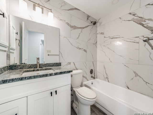 Image 19 of 25 For 4922 Timber Wind