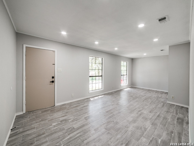 Image 4 of 25 For 4922 Timber Wind