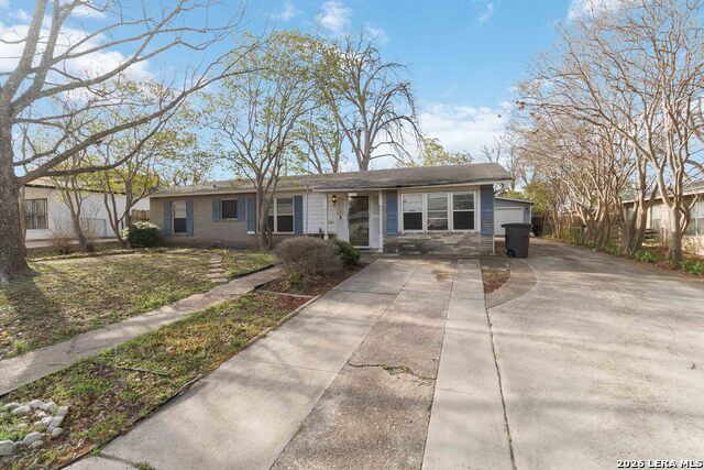 Image 2 of 29 For 3830 Southport