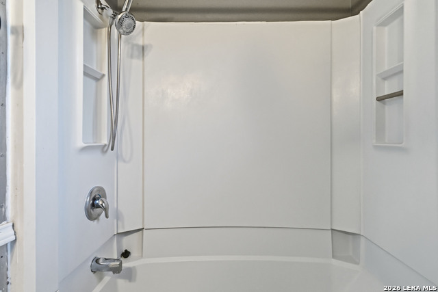 Image 23 of 29 For 3830 Southport