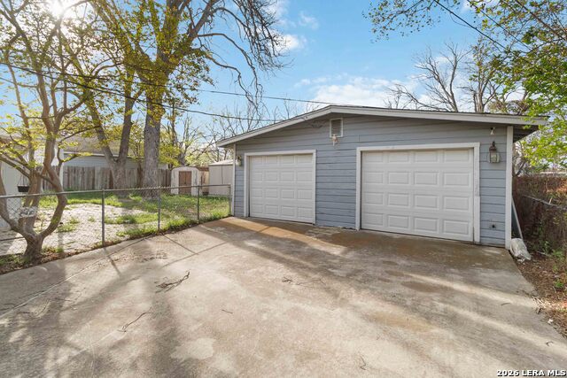 Image 29 of 29 For 3830 Southport