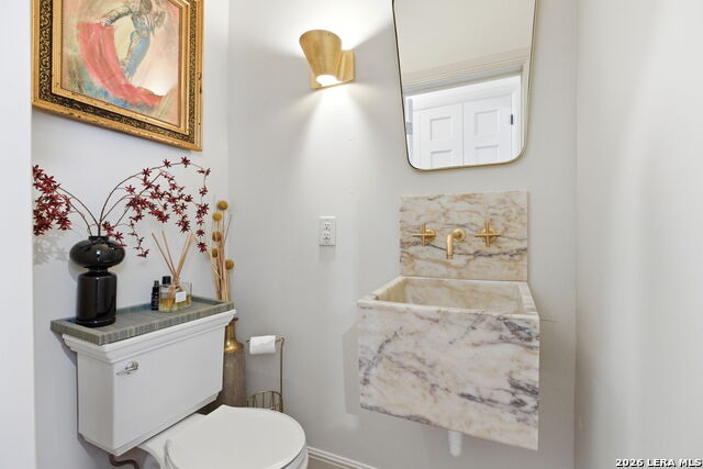 Image 18 of 36 For 434 Thelma  