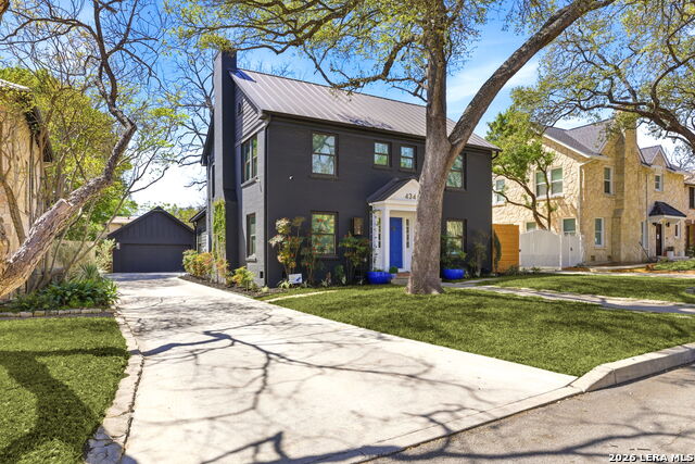 Image 3 of 36 For 434 Thelma  