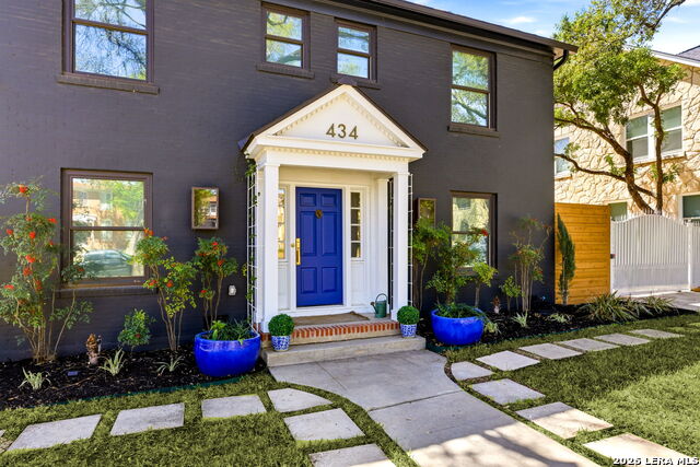 Image 4 of 36 For 434 Thelma  