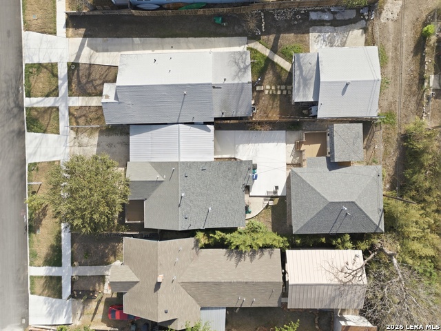 Image 27 of 28 For 1210 Summit  