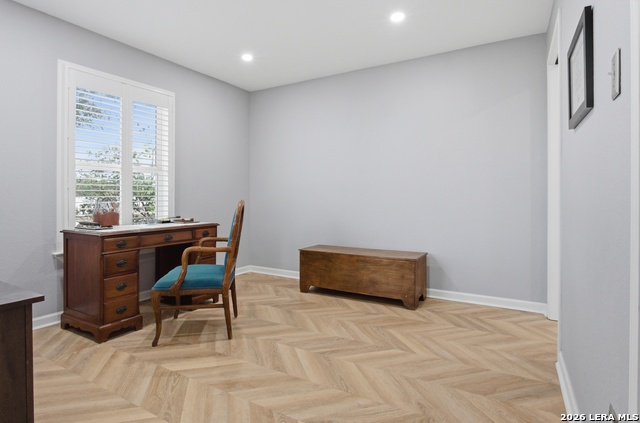 Image 8 of 28 For 1210 Summit  