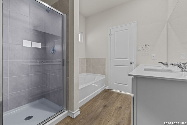 Image 15 of 32 For 212 Hooded Dotterel