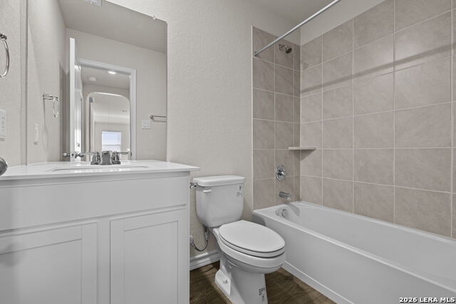 Image 23 of 32 For 212 Hooded Dotterel