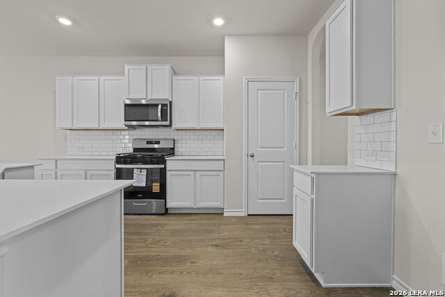 Image 5 of 32 For 212 Hooded Dotterel