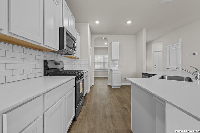 Image 7 of 32 For 212 Hooded Dotterel