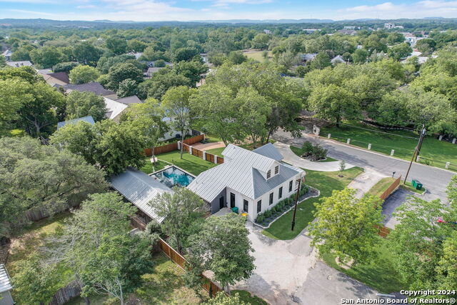 Details for 109 Evergreen St W, Boerne, TX 78006