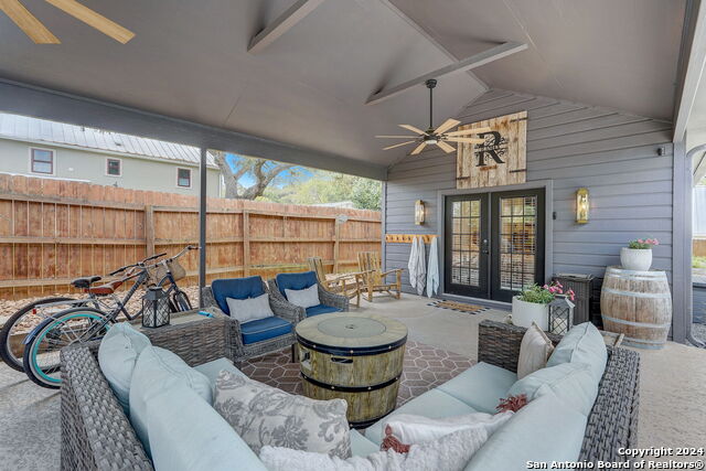 Image 53 of 64 For 109 Evergreen St W