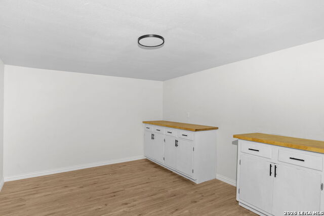 Image 20 of 33 For 4426 Newcome Dr