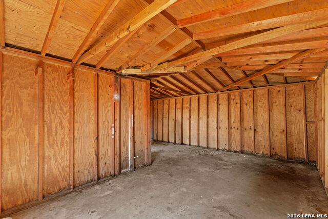 Image 21 of 33 For 4426 Newcome Dr