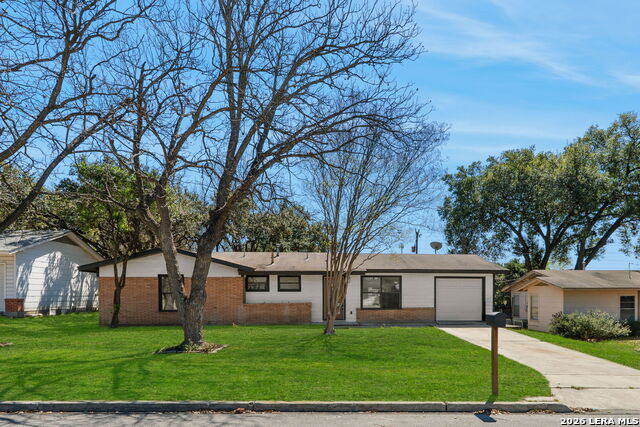 Image 25 of 33 For 4426 Newcome Dr