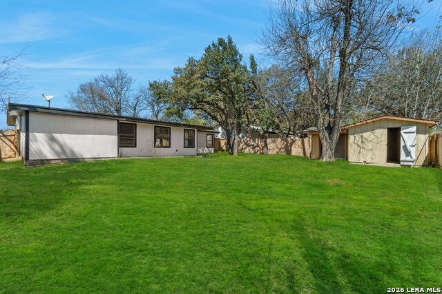 Image 30 of 33 For 4426 Newcome Dr