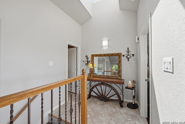 Image 10 of 38 For 1701 Charter Oak