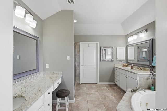 Image 15 of 38 For 1701 Charter Oak