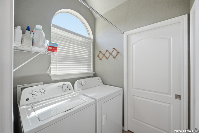 Image 20 of 38 For 1701 Charter Oak