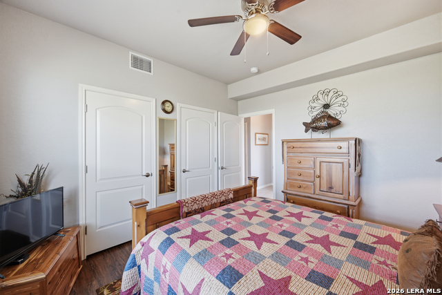 Image 22 of 38 For 1701 Charter Oak