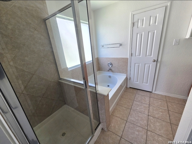 Image 12 of 25 For 7530 Elegante Way