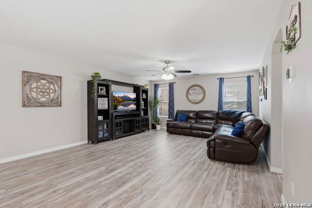 Image 10 of 36 For 10922 Livewater