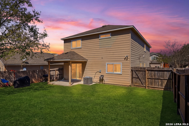 Image 30 of 36 For 10922 Livewater