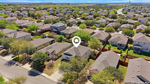 Image 32 of 36 For 10922 Livewater