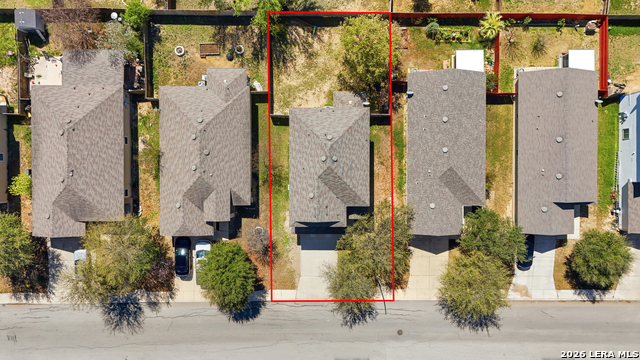 Image 33 of 36 For 10922 Livewater