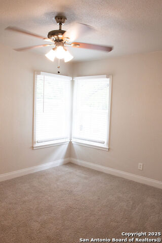 Image 20 of 29 For 4618 Neer  