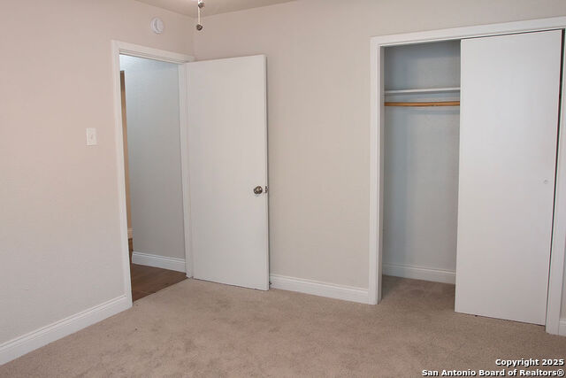 Image 24 of 29 For 4618 Neer  