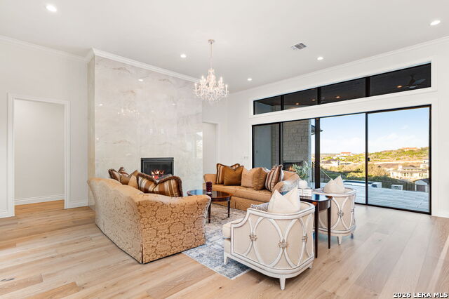 Image 11 of 41 For 23706 High Garden