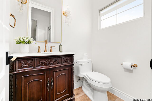 Image 25 of 41 For 23706 High Garden