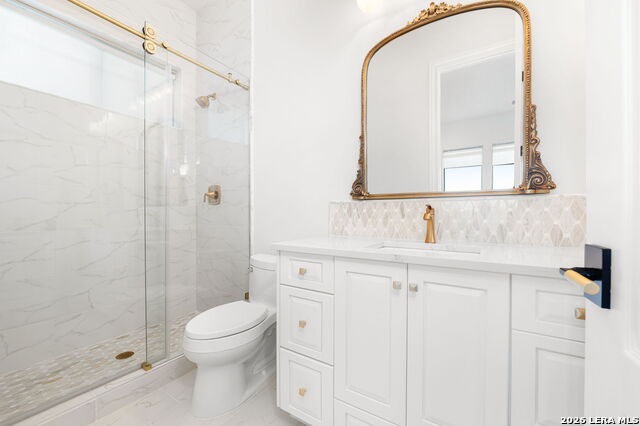 Image 27 of 41 For 23706 High Garden